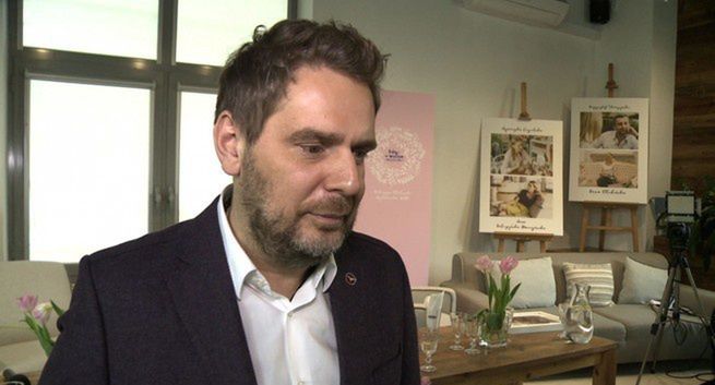 „Bóg zajmuje w moim życiu pierwsze miejsce”. Wojciech Modest Amaro wydał książkę „Bóg w wielkim mieście”