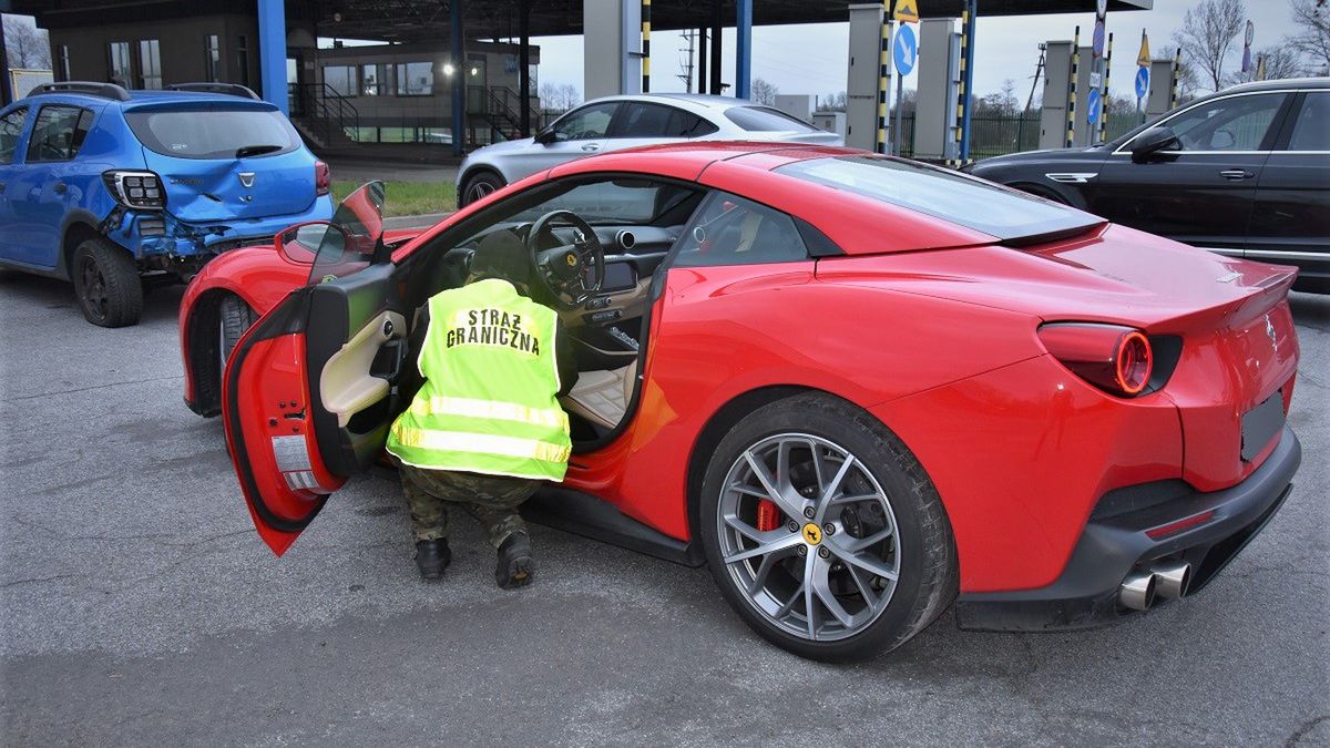 Ferrari Portofino odzyskane przez Straż Graniczną