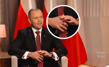 Niezwykła biżuteria prezydenta. "Zapisał się pan do tajnego związku?"