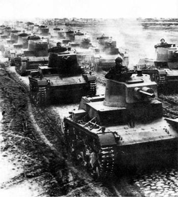 Czołgi 7TP w czasie manewrów 