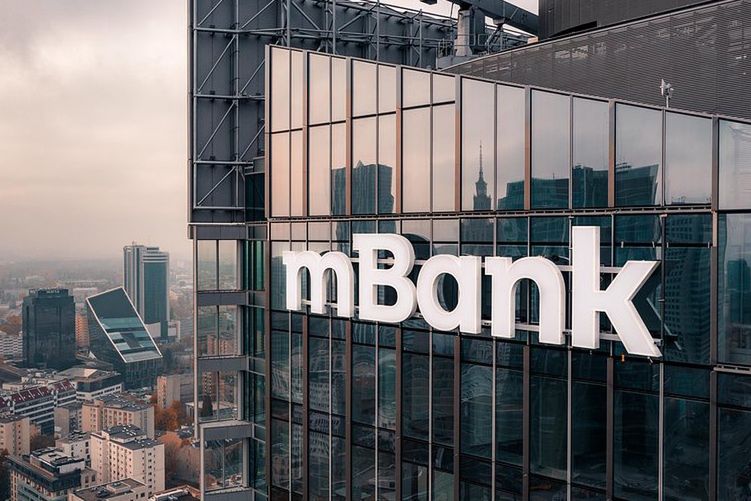 mBank ostrzega klientów: Uważaj na oszustów