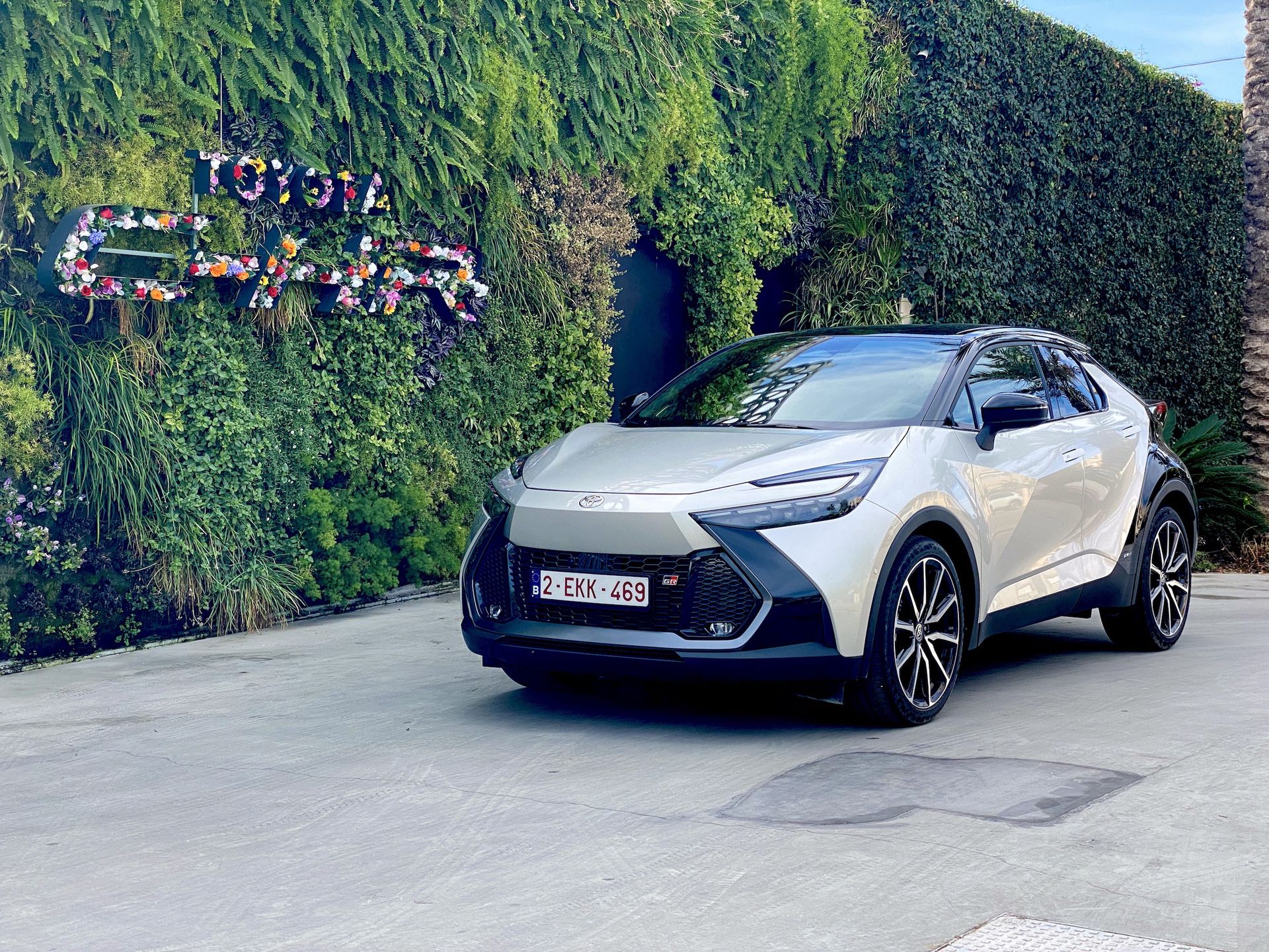Toyota C-HR (2024)