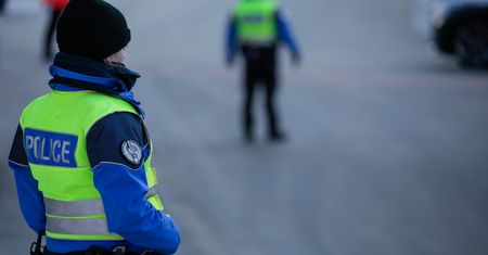 Wypadek autokaru w Szwajcarii. Policja potwierdza ofiary śmiertelne