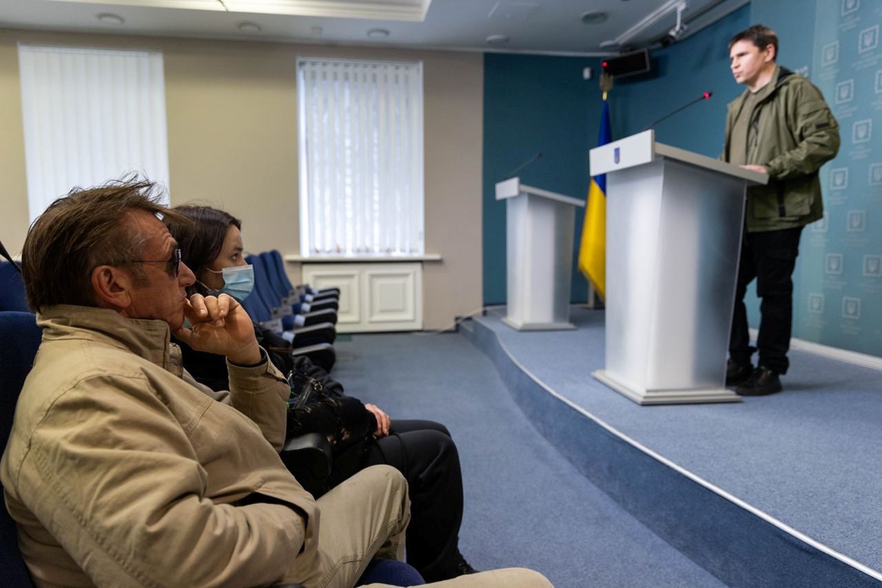 Sean Penn na konferencji prasowej prezydenta Ukrainy