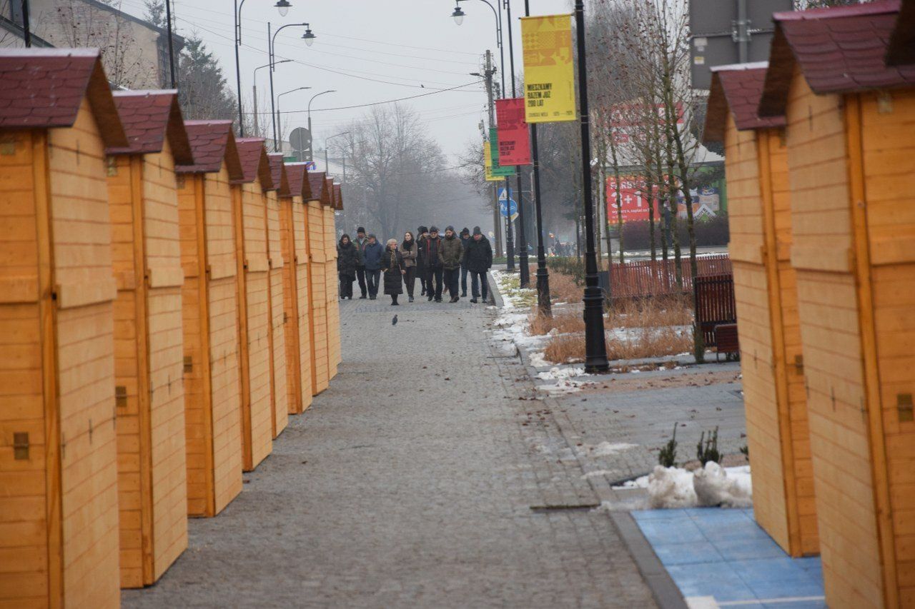 Zduńskowolski Jarmark Bożonarodzeniowy już w ten weekend. Będzie lodowisko, stoiska, piękna choinka i wiele innych atrakcji