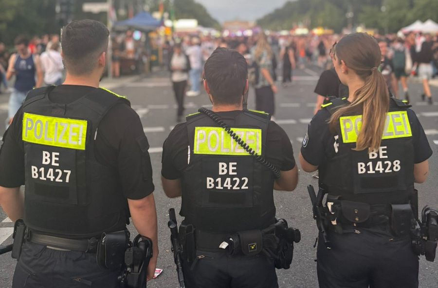 Policja w Berlinie rozbiła queerowy protest dla Palestyny. Aresz