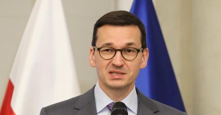 Premier Morawiecki udziela pierwszego wywiadu... w Telewizji Trwam! "Chcemy RECHRYSTIANIZOWAĆ Unię Europejską"