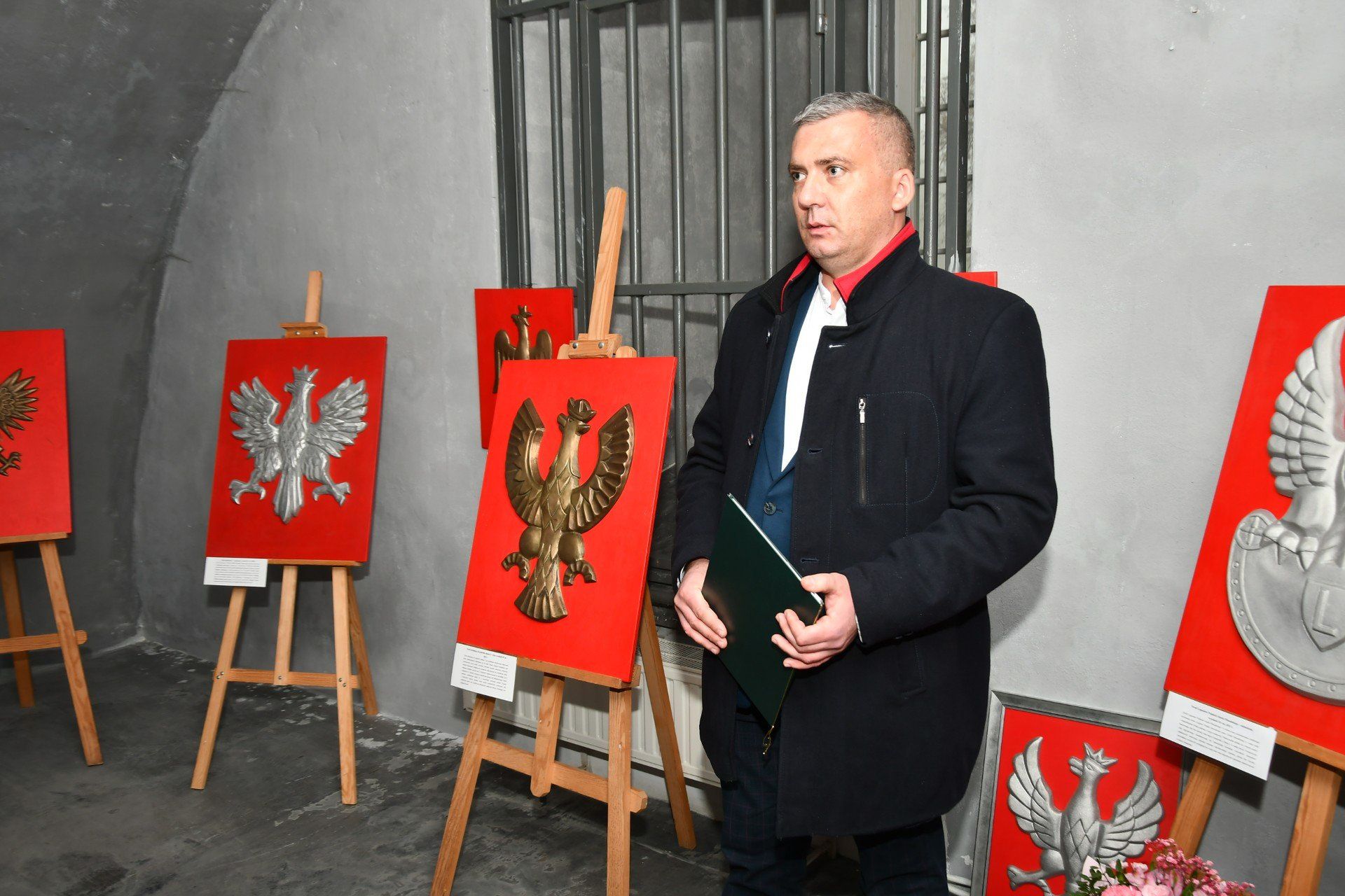 Stanisław Hadyna podczas prezentacji wystawy &#34;Orły Polskie&#34;, Święty Krzyż, niedziela, 9 listopada 2025. 