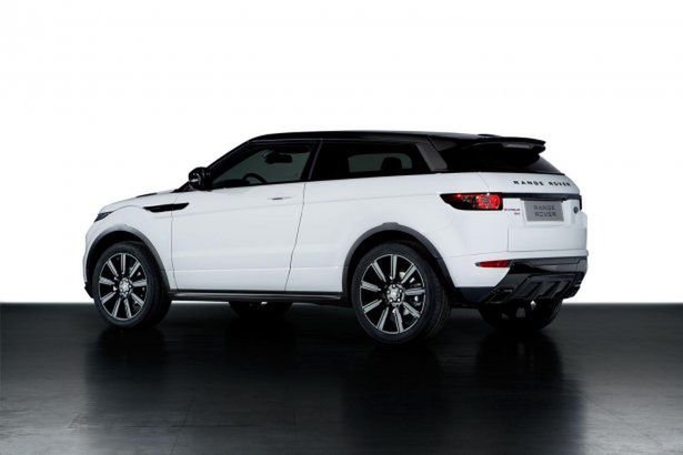 Range Rover Evoque Black Design Pack - moda na czerń i biel [Genewa 2013]