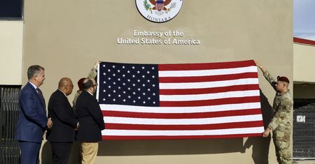 Ambasada USA na Wyspach Salomona. Placówka dyplomatyczna powraca do 30 latach