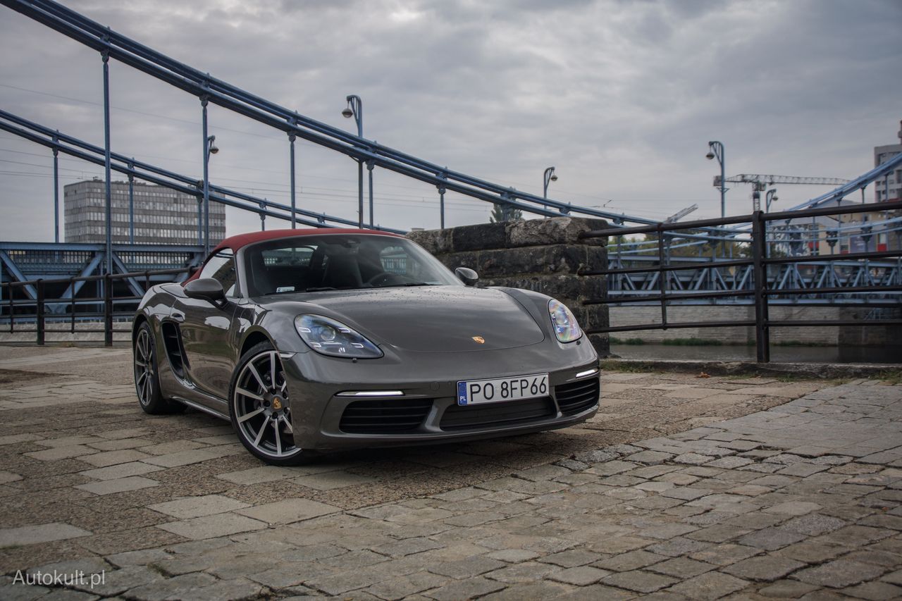 Porsche 718 Boxster