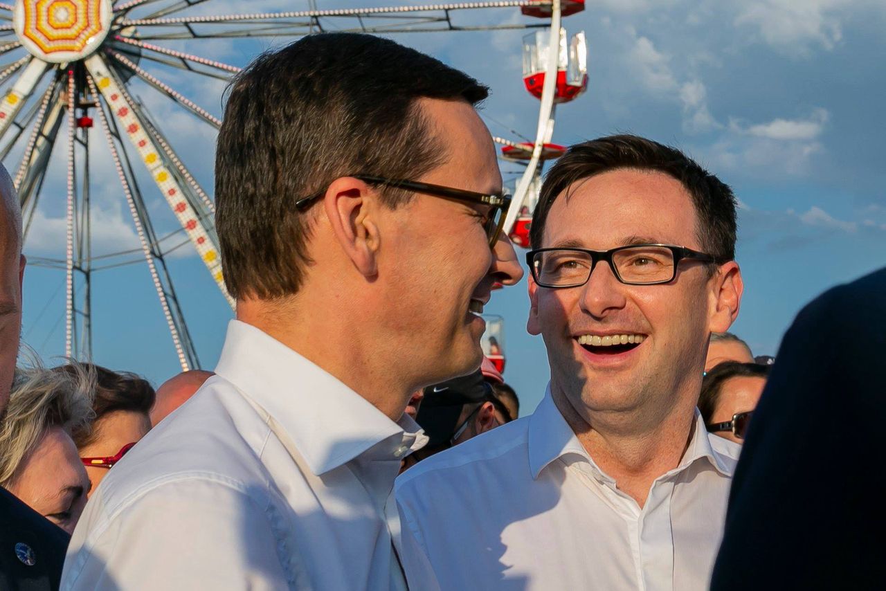 Daniel Obajtek i Mateusz Morawiecki w 2018 roku. 