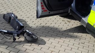 11-latek jechał hulajnogą. Jest mandat. Ta kwota robi wrażenie