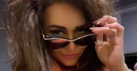 Odpicowana Agnieszka Kotońska z "Gogglebox" pozuje nad basenem: "URLOP CZAS START" (FOTO)