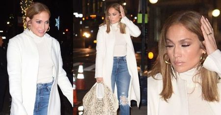Jennifer Lopez chwali się torebką z pytona za 25 TYSIĘCY