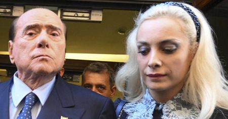 Tajemnice Berlusconiego. Otwarto testament