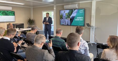 Barometr Flotowy 2023: wynajem długoterminowy coraz popularniejszy w polskich firm