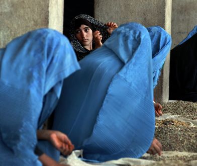 Talibowie znów chcą kamienować kobiety za zdradę. Projekt edyktu w Afganistanie budzi przerażenie