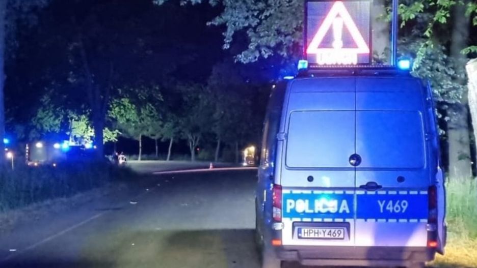 Radiowóz na miejscu wypadku