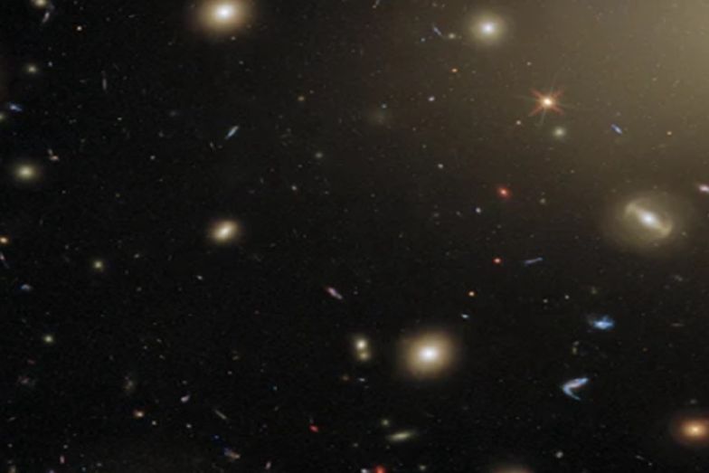 1,4 mld lat świetlnych od Ziemi. Zdjęcie ESA, w którym można się zatracić
