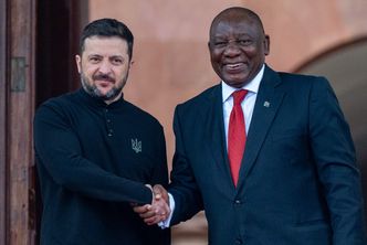 Kolejny uczestnik starań o koniec wojny w Ukrainie. Rozmawiał z Putinem