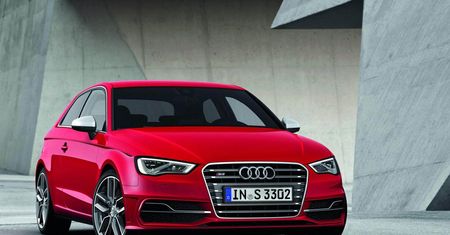 Audi RS3 śmiga po Nürburgring Nordschleife