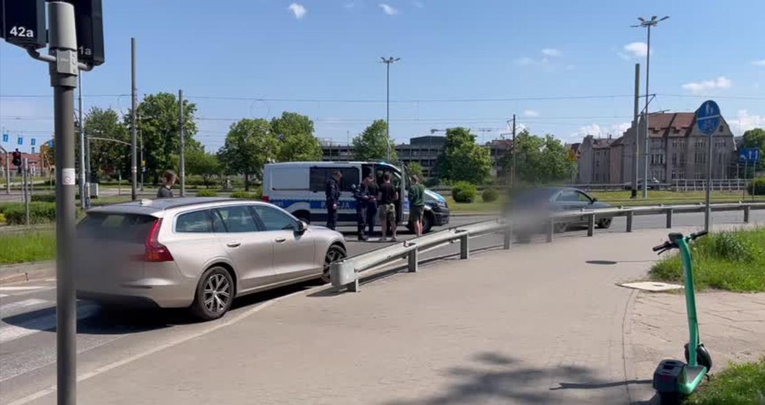 zatrzymanie obywatelskie, pijany za kierownicą, kary dla pijanych kierowców Obywatelskie zatrzymanie w Gdańsku. Pijany kierowca miał 2,5 promila