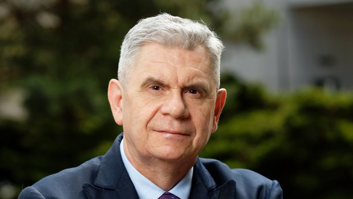 Jacek Oko (na zdjęciu) zarekomendowany przez sejmową komisję na szefa UKE.