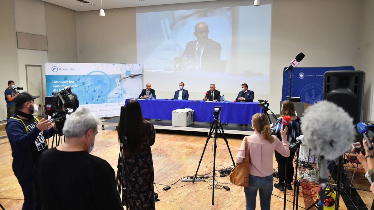 "Polski lek na COVID-19" wzbudza kontrowersje.