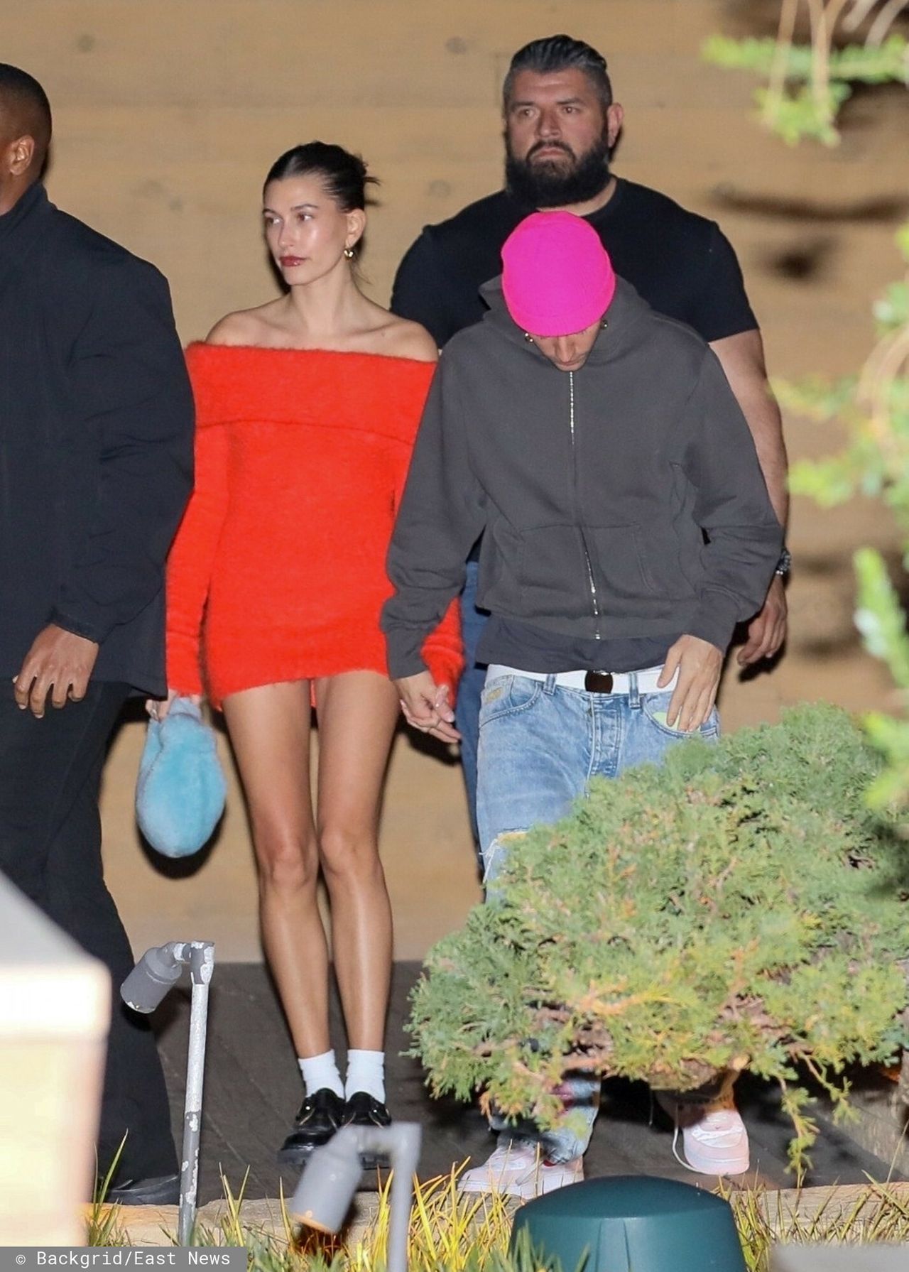 Hailey i Justin Bieberowie w drodze na kolację 