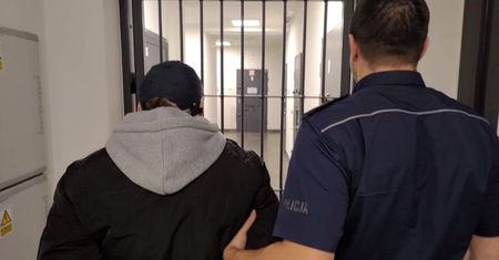 Oferował wycieczki, które nie doszły do skutku. Oszukał ponad 300 osób