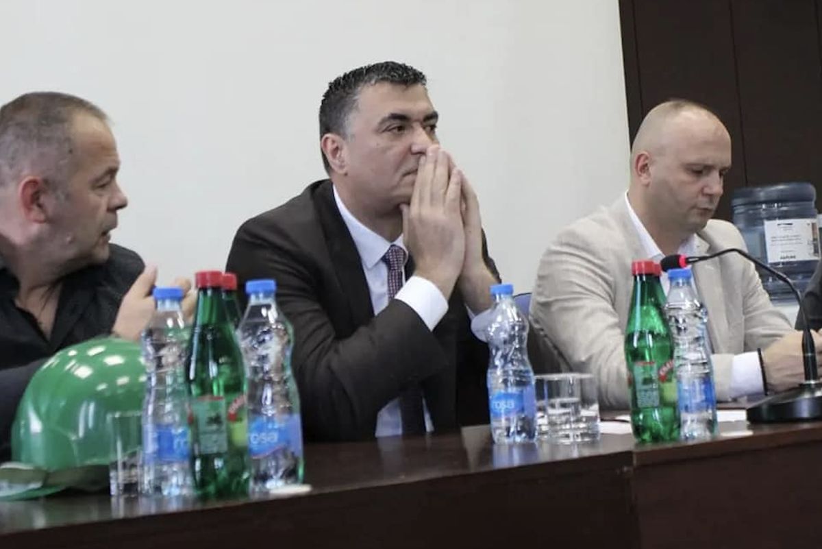 Minister gospodarki Serbii Rade Basta stracił stanowisko na skutek głosowania parlamentu. Kłopoty przyniosło mu nakłanianie rządu do wprowadzenia sankcji wobec Rosji