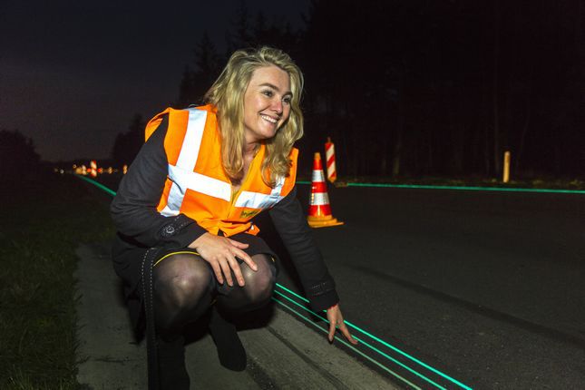 Zazdroszczę holenderskim kierowcom: świecąca autostrada to doskonały pomysł 2