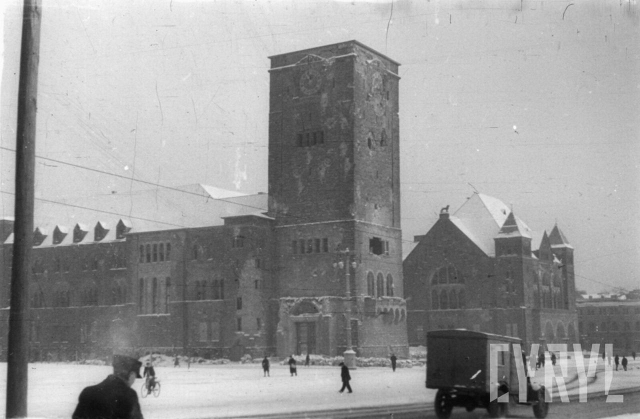 Poznań między ruiną a odrodzeniem. Zapomniane fotografie Ludomira Budzińskiego z zimy 1946 roku