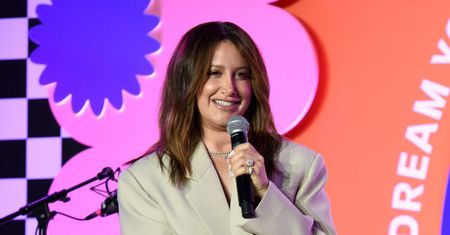 Ashley Tisdale jest W DRUGIEJ CIĄŻY! Mąż aktorki opublikował uroczą sesję zdjęciową (FOTO)