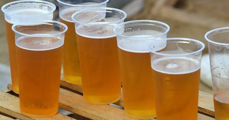 Nigdy nie łącz z alkoholem. Wątroba może przestać pracować