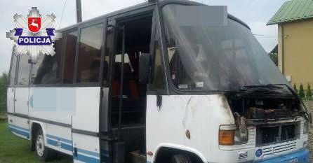 Zapalił się bus wiozący dzieci na wycieczkę do ZOO