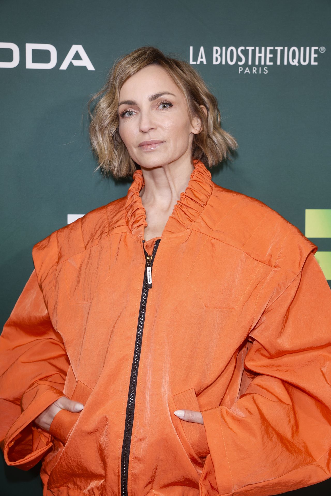 Fryderyki 2024: Anna Wyszkoni w pomarańczowej kurtce