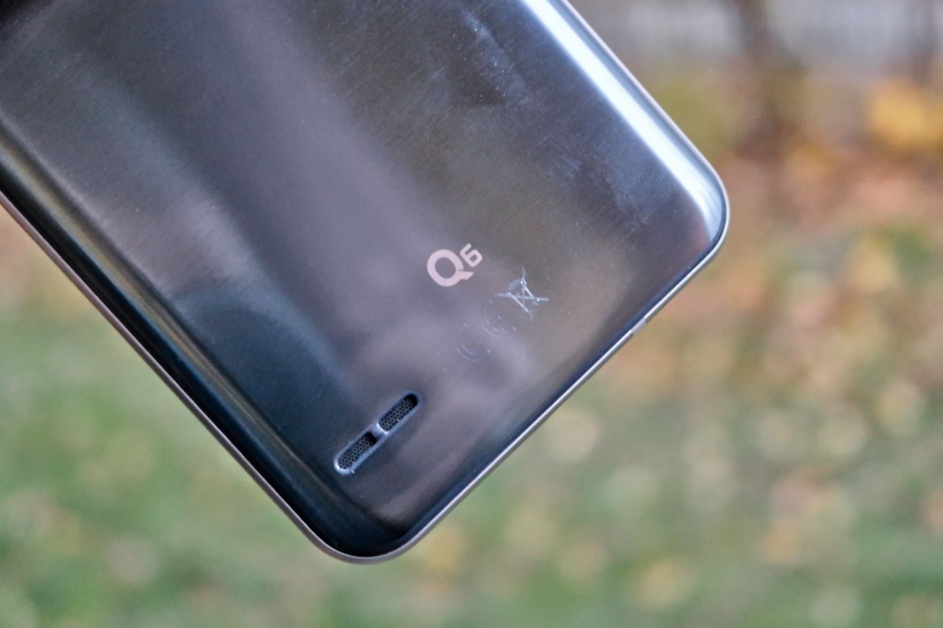 LG Q6 - czy warto go kupić po spadku ceny? [TEST] 4