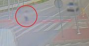 10-latka na hulajnodze. Koszmarny widok. Aż ją wyrzuciło w powietrze