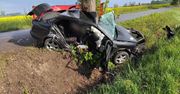 Nowy Staw: Tragiczny poranek na drodze. 19-latka uderzyła w drzewo