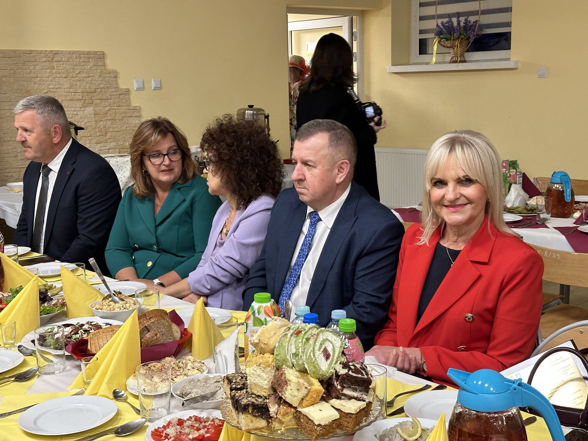 W uroczystości wzięła udział sekretarz gminy Małgorzata Sobieraj i wójt Jerzy Murzyn