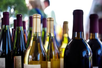 Szwedzi bojkotują alkohol z USA. Kalifornijskie wino wyraźnie traci