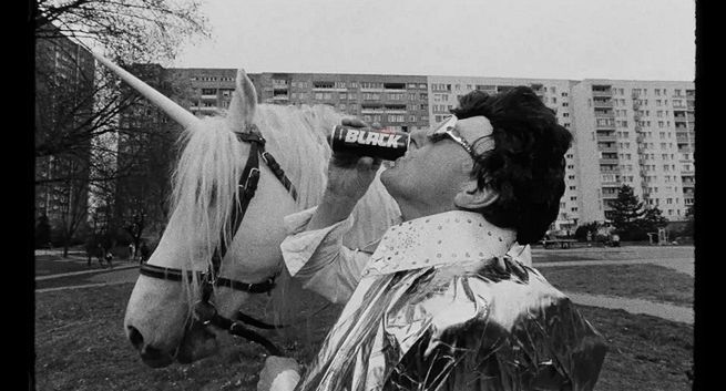 Napój Black z nową serią reklam