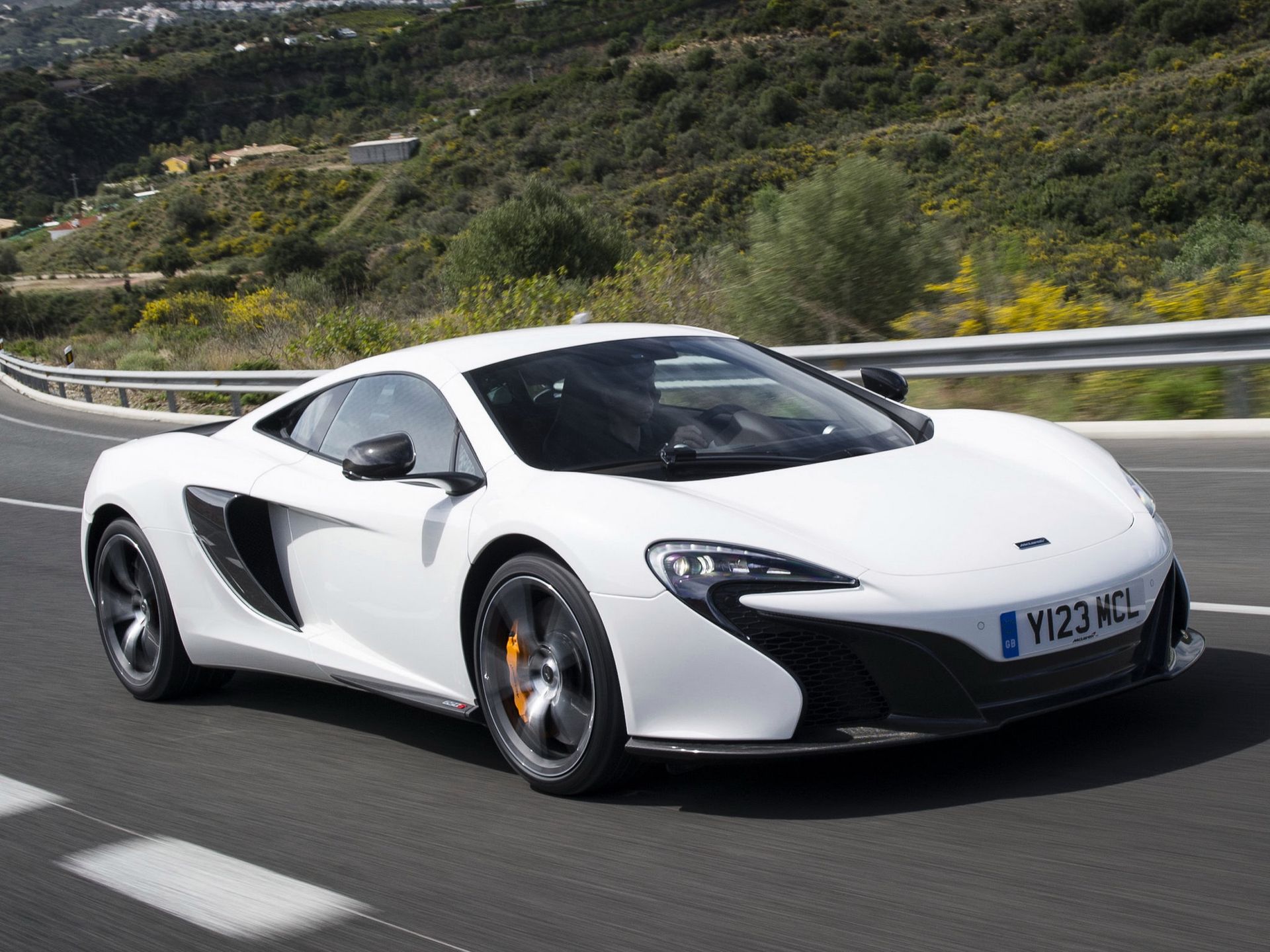 McLaren 650S 1