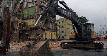 Pomoc dla mieszkańców zawalonej kamienicy. PCK w dalszym ciągu prowadzi zbiórkę pieniędzy