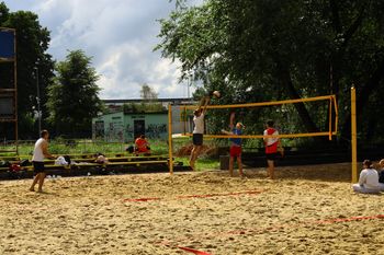 Lębork: Treningi siatkarskie idą pełną parą. Rusza Jakubowy Turniej Siatkówki Plażowej