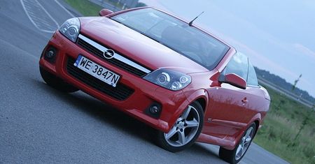 Opel Astra TwinTop 1.6 Turbo
