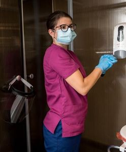 Wrocław. Zapora na wirusa. Wynalazek z politechniki może służyć placówkom medycznym