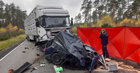 Trzy osoby zginęły w wypadku na drodze krajowej nr 20.